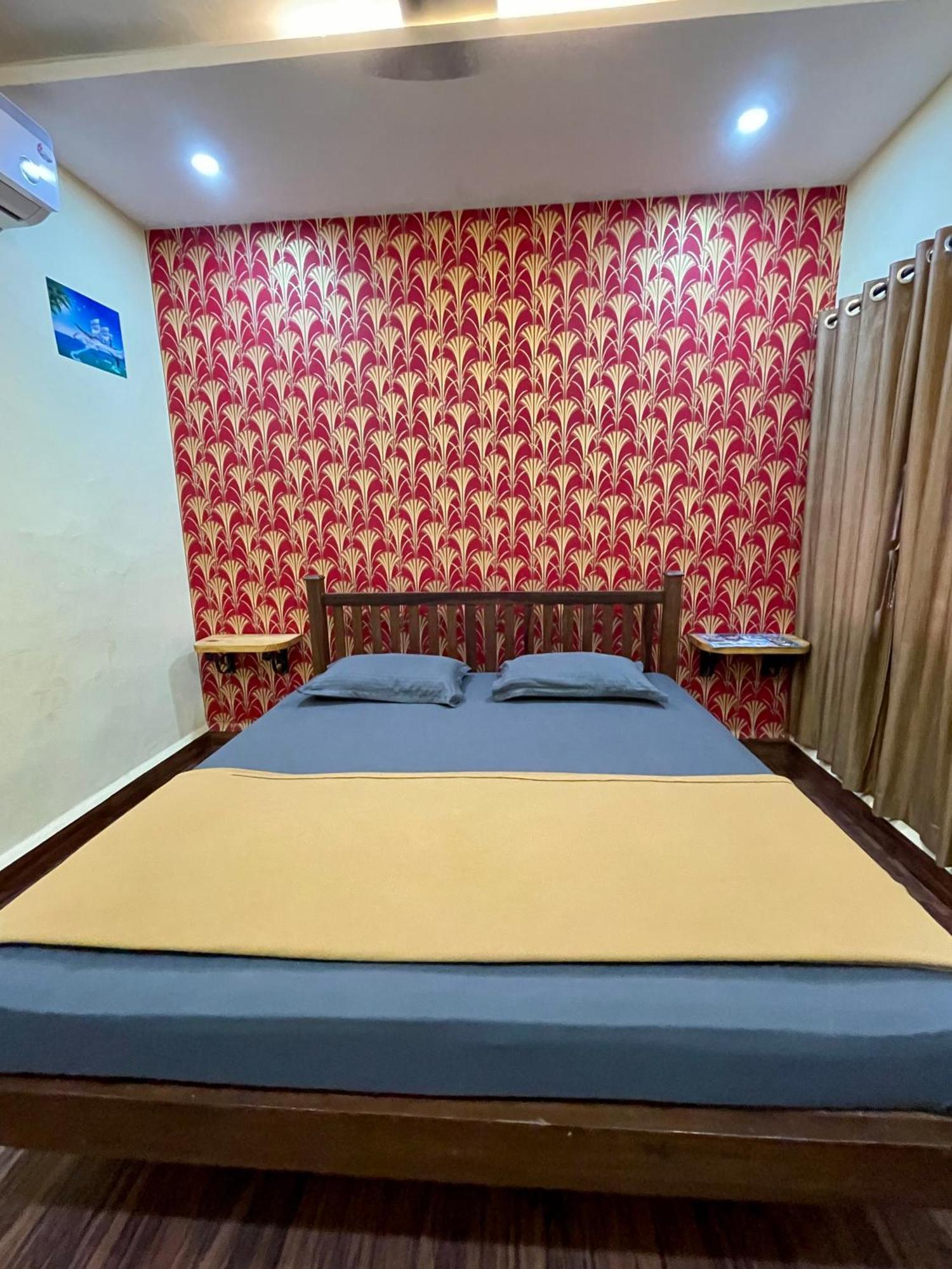 Dhruv Guest House กาลังกูติ ภายนอก รูปภาพ